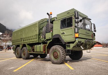 Military trucks | Rheinmetall